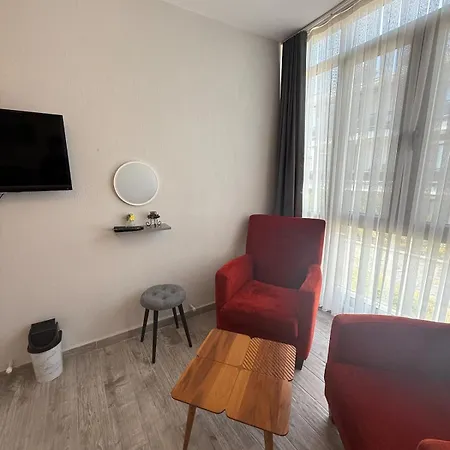 Entire 3-story Seaside Villa, Sea View With Garden Ferienhaus Ayvalı