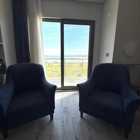 Entire 3-story Seaside Villa, Sea View With Garden Ayvalı